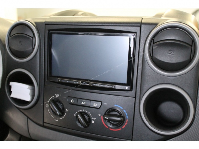 Радиатор citroen berlingo